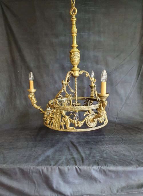 EDWARDIAN BRASS 4 LIGHT CHANDELIER WITH CHERUBS - ADDITIONAL PHOTO 11