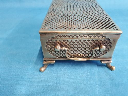 LATE 19TH CENTURY BRASS JEWELLERY BOX - ADDITIONAL PHOTO 6