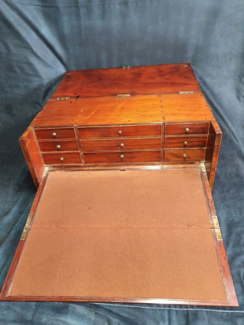GEORGE III WRITING SLOPE UNUSUAL FORM AND SECRET DRAWERS - ADDITIONAL PHOTO 3