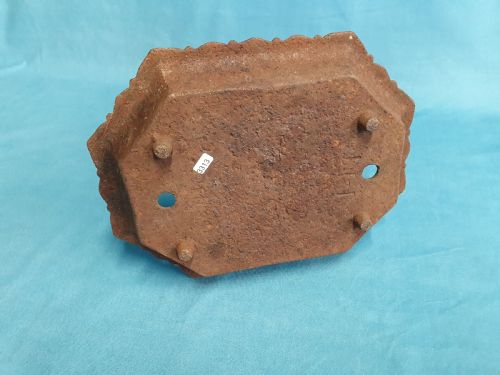 VICTORIAN CASTIRON BOOT SCRAPER - ADDITIONAL PHOTO 2