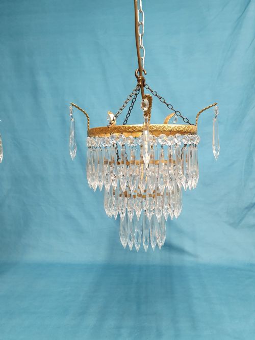 EARLY 20TH CENTURY PAIR OF SPIKE CHANDELIER WITH FINIALS TO THE EDGE - ADDITIONAL PHOTO 6