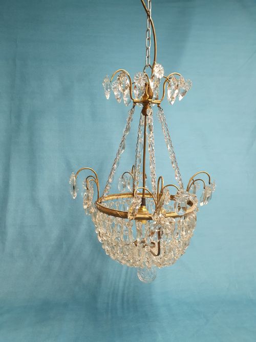 EARLY 20TH CENTURY CUT GLASS BASKET CHANDELIER - ADDITIONAL PHOTO 9