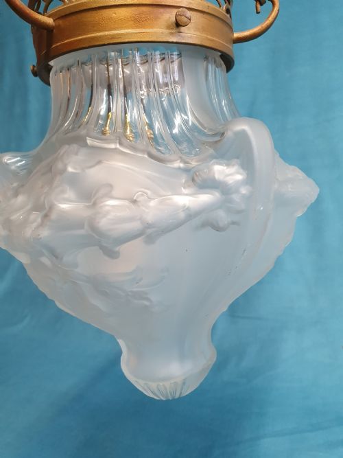 EARLY 20TH CENTURY SUPER QUALITY GLASS PENDANT - ADDITIONAL PHOTO 2