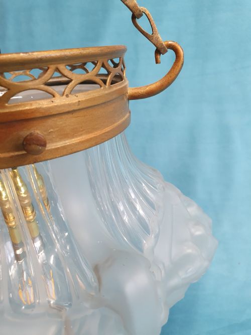 EARLY 20TH CENTURY SUPER QUALITY GLASS PENDANT - ADDITIONAL PHOTO 3
