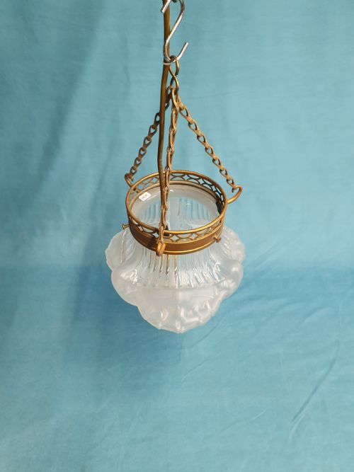 EARLY 20TH CENTURY SUPER QUALITY GLASS PENDANT - ADDITIONAL PHOTO 4