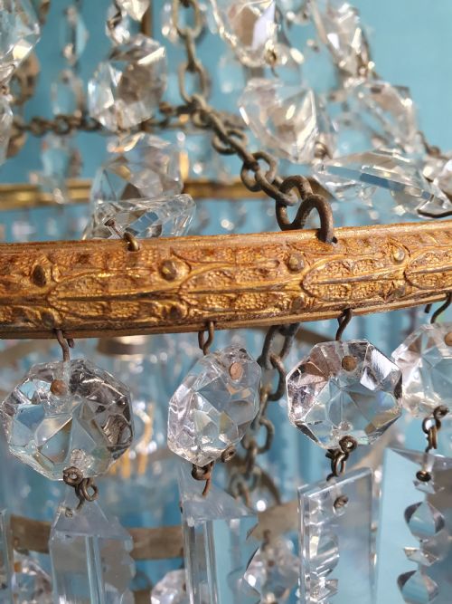 EARLY 20TH CENTURY MATCHED PAIR OF LUSTRE CHANDELIERS - ADDITIONAL PHOTO 5