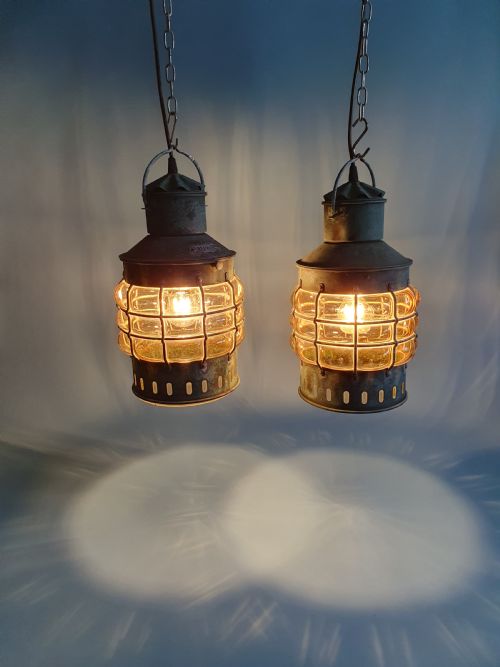 PAIR OF EARLY 20TH CENTURY VERDIGRE GREEN ANCHOR LANTERNS - ADDITIONAL PHOTO 7