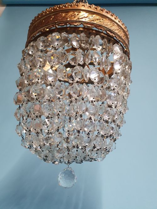 EARLY 20TH CENTURY LARGE BAG CHANDELIER WITH WIDE RIM - ADDITIONAL PHOTO 1