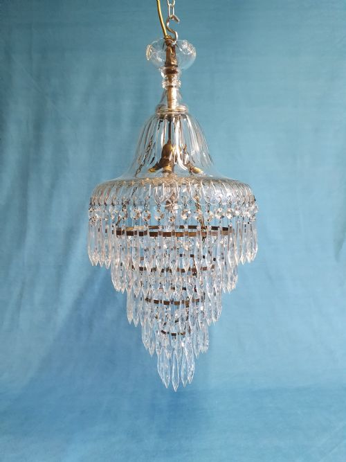 EARLY 20TH CENTURY LARGE DOME TOP CHANDELIER WITH SPIKES - ADDITIONAL PHOTO 7