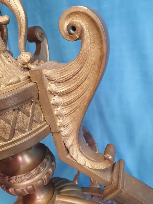EARLY 20TH CENTURY LARGE BRASS CHANDELIER - ADDITIONAL PHOTO 1