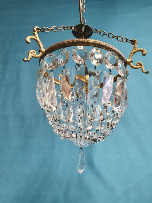 SMALL PRISM CHANDELIER - ADDITIONAL PHOTO 1