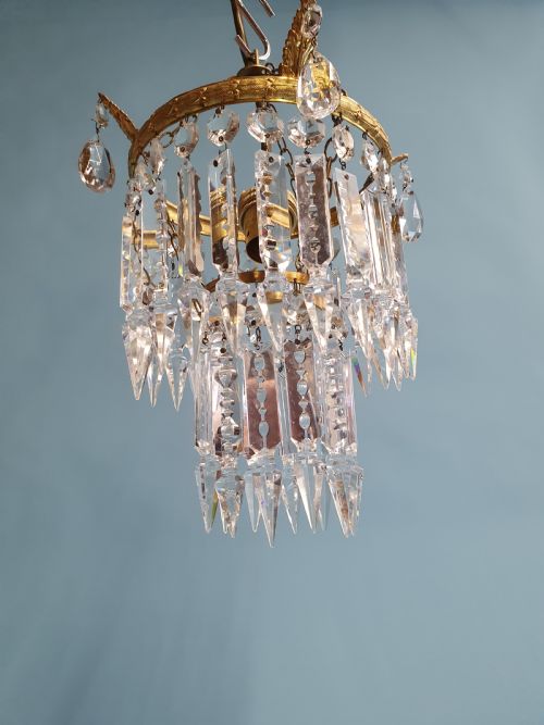 EARLY 20TH CENTURY 8 LUSTRE CHANDELIER - ADDITIONAL PHOTO 3