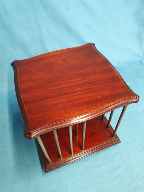 EARLY 20TH CENTURY REVOLVING BOOKCASE - ADDITIONAL PHOTO 1