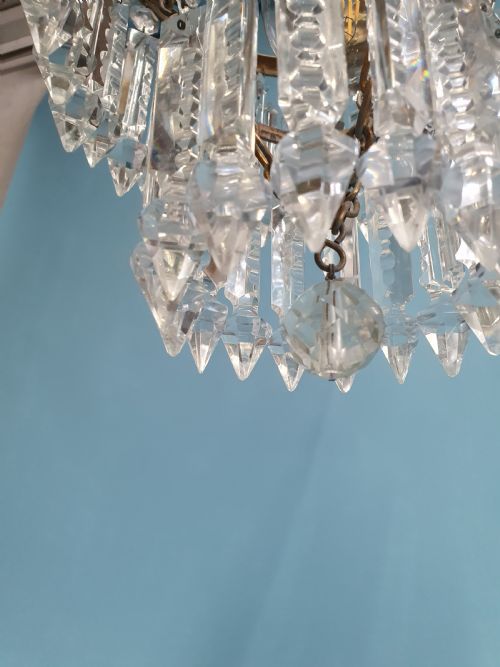 CHANDELIER WITH CHERUB OF DECORATION TO THE TOP DECORATED WITH TWO TIERS OF LUSTRES 10 - ADDITIONAL PHOTO 3