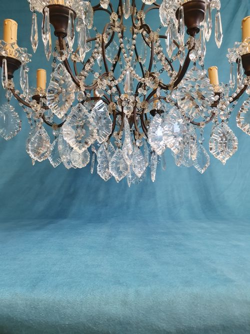 EARLY 20TH CENTURY LARGE STEEL FRAME CHANDELIER WITH CUT GLASS OVAL DRIPS - ADDITIONAL PHOTO 7