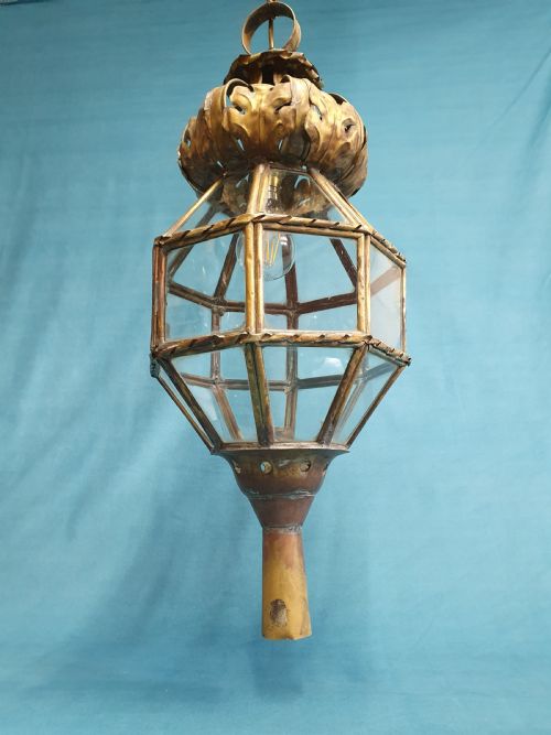 EARLY 20TH CENTURY BRASS LANTERN C1880 - ADDITIONAL PHOTO 1