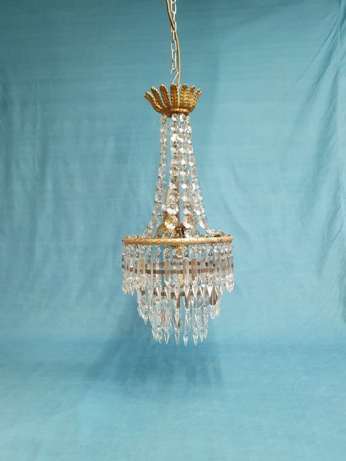 swag chandelier with three tears of lustres 10 - CATEGORY: ANTIQUE LIGHTING - DATED EDWARDIAN