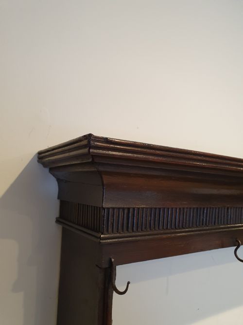 EARLY 18TH CENTURY DRESSER RACK - ADDITIONAL PHOTO 2