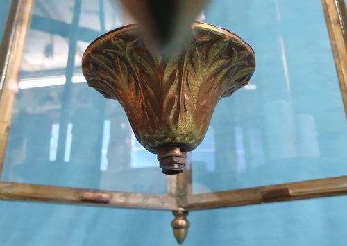EARLY 20TH CENTURY HEXAGON SHAPED BRASS PORCH LIGHT - ADDITIONAL PHOTO 2