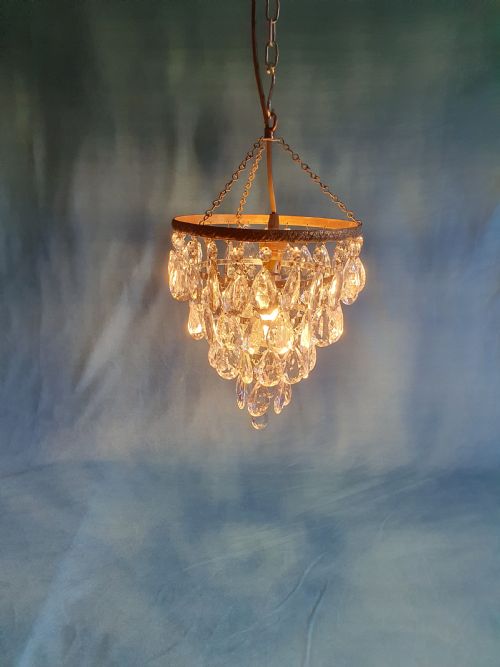EARLY 20TH CENTURY DRIP CHANDELIER - ADDITIONAL PHOTO 3