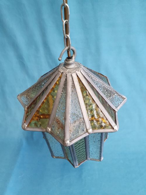 EARLY 20TH CENTURY LEADED PORCH LIGHT - ADDITIONAL PHOTO 1