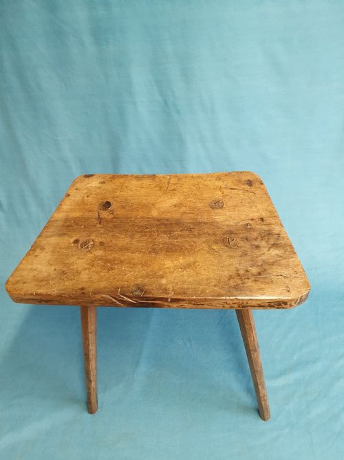 LATE 19 CENTURY WALNUT STICK STOOL - ADDITIONAL PHOTO 4