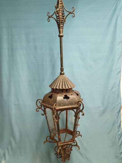 LATE 19TH CENTURY LARGE OUTSIDE PORCH LIGHT WITH SHAMROCKS - ADDITIONAL PHOTO 4