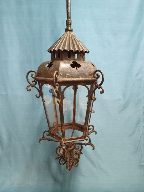 LATE 19TH CENTURY LARGE OUTSIDE PORCH LIGHT WITH SHAMROCKS - ADDITIONAL PHOTO 8