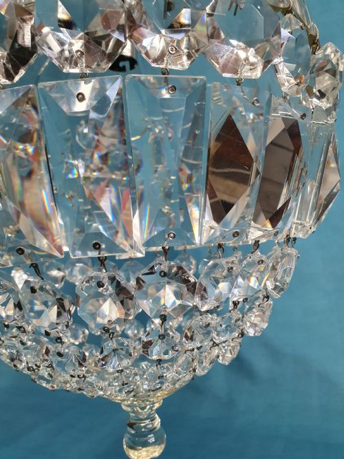 SUPER QUALITY PAIR OF DOME TOP CHANDELIERS WITH PRISMS 10 - ADDITIONAL PHOTO 3