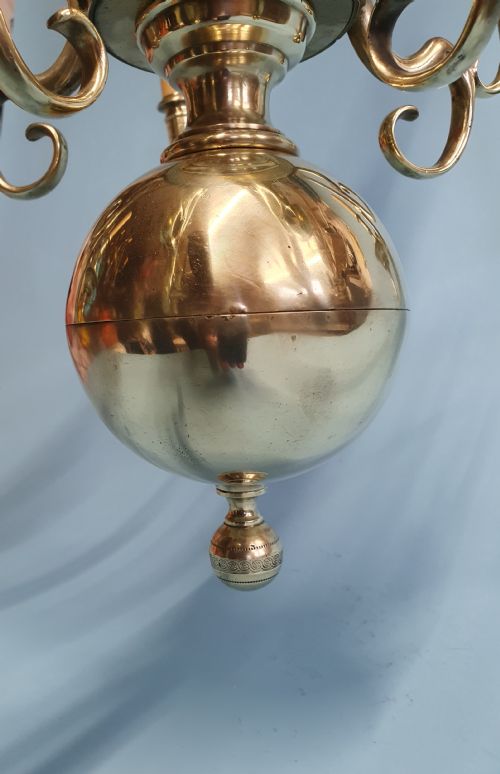 EARLY 20TH CENTURY UNUSUAL DUTCHFLEMISH STYLE CHANDELIER - ADDITIONAL PHOTO 3