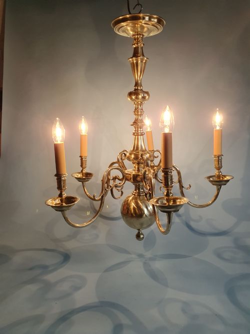 EARLY 20TH CENTURY UNUSUAL DUTCHFLEMISH STYLE CHANDELIER - ADDITIONAL PHOTO 5