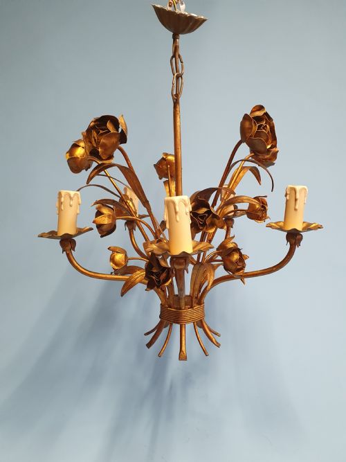 FRENCH GILT CHANDELIER WITH FLOWER DECORATION - ADDITIONAL PHOTO 1