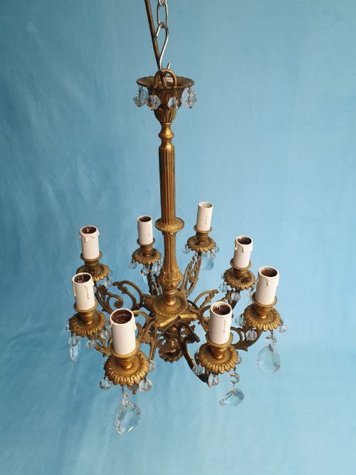 8 ARM BRASS CHANDELIER DECORATED WITH DRIPS LOVELY QUALITY - ADDITIONAL PHOTO 2