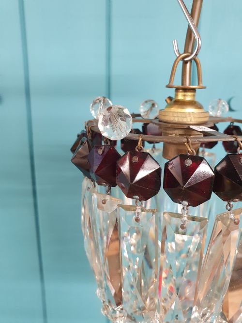 EARLY 20TH CENTURY PRISM CHANDELIER WITH RED CRYSTALS 6 - ADDITIONAL PHOTO 3