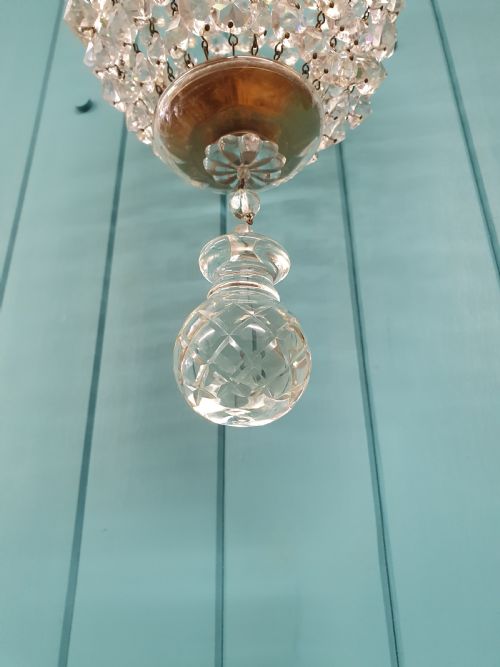 CUT GLASS DOME TOP CHANDELIER 10 - ADDITIONAL PHOTO 4