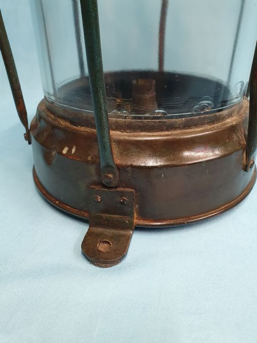 REALLY NICELY PATINATED SHIP LANTERN C1900 - ADDITIONAL PHOTO 1