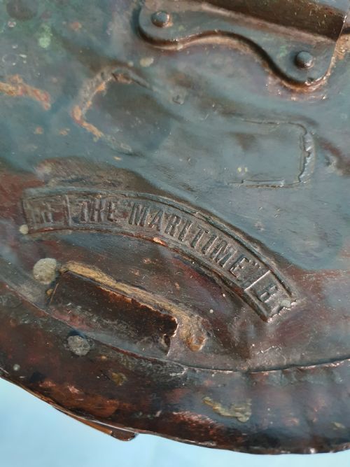 REALLY NICELY PATINATED SHIP LANTERN C1900 - ADDITIONAL PHOTO 8