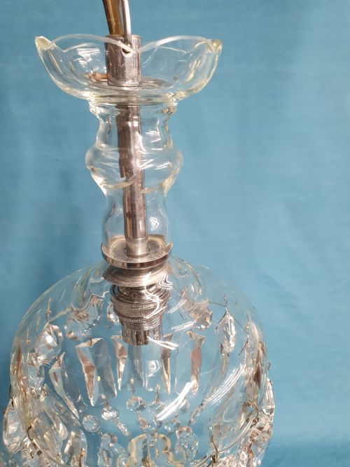 EARLY 20TH CENTURY PAIR OF DOME TOP CHANDELIERS - ADDITIONAL PHOTO 4