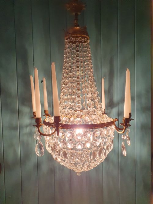 LARGE EARLY 20TH CENTURY SWAG CHANDELIER WITH PRISMS - ADDITIONAL PHOTO 4