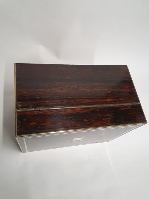 19THCENTURY COROMANDEL DRESSING BOX C1870 WITH WORKING KEY - ADDITIONAL PHOTO 5
