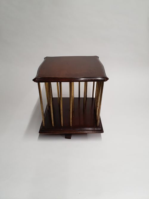 SMALL EARLY 20TH CENTURY REVOLVING BOOKCASE - ADDITIONAL PHOTO 5