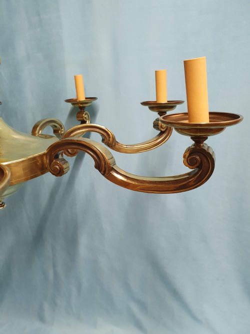 LARGE DUTCH STYLE BRASS CHANDELIER EARLY 20TH CENTURY 38 - ADDITIONAL PHOTO 1