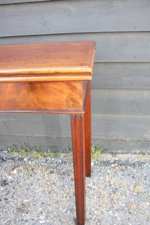 GEORGIAN MAHOGANY TEA TABLE - ADDITIONAL PHOTO 3