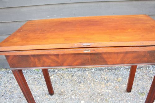 GEORGIAN MAHOGANY TEA TABLE - ADDITIONAL PHOTO 4