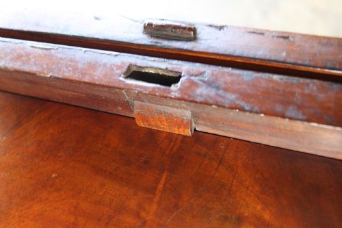 GEORGIAN MAHOGANY TEA TABLE - ADDITIONAL PHOTO 6