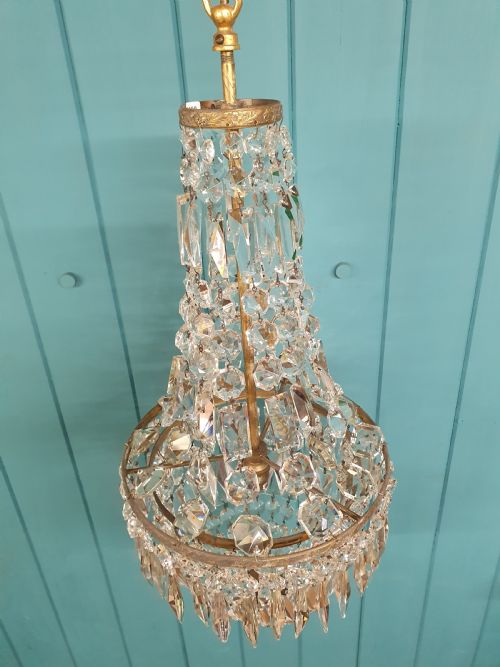 EARLY 20TH CENTURY SWAG CHANDELIER WITH LOWER BAG SECTION 10 - ADDITIONAL PHOTO 6