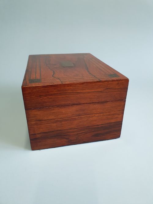 EARLY 19TH CENTURY ROSEWOOD JEWELLERY BOX - ADDITIONAL PHOTO 8