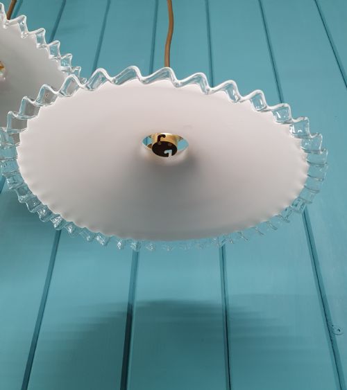 PAIR OF VINTAGE FRENCH WHITE OPALINE GLASS LAMPSHADES FRILLY EDGED HAND MADE MILK GLASS - ADDITIONAL PHOTO 8