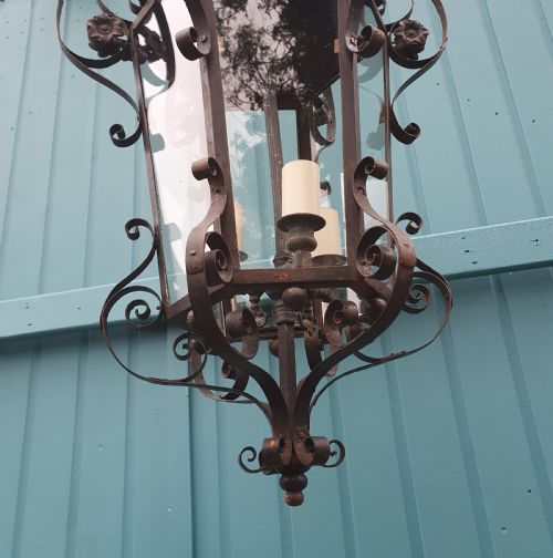 EARLY 20TH CENTURY LARGE STEEL PORCH LIGHT - ADDITIONAL PHOTO 3