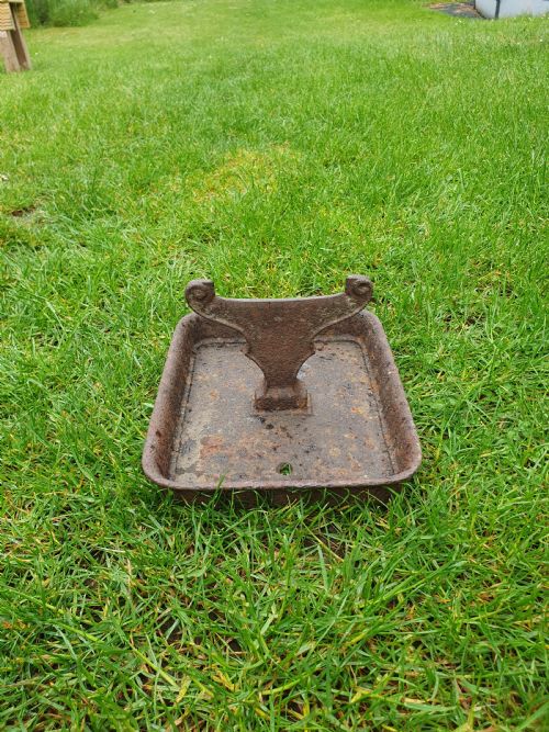 LATE 19TH CENTURY CASTIRON BOOT SCRAPER - ADDITIONAL PHOTO 6